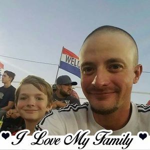 Meet your Posher, Travis